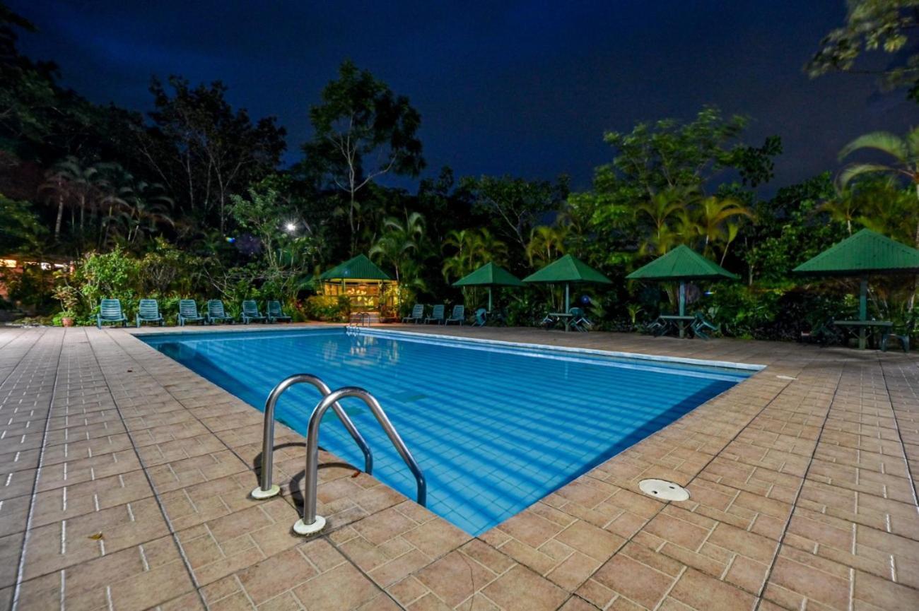Lands In Love Hotel And Resort Colonia Palmarena Экстерьер фото