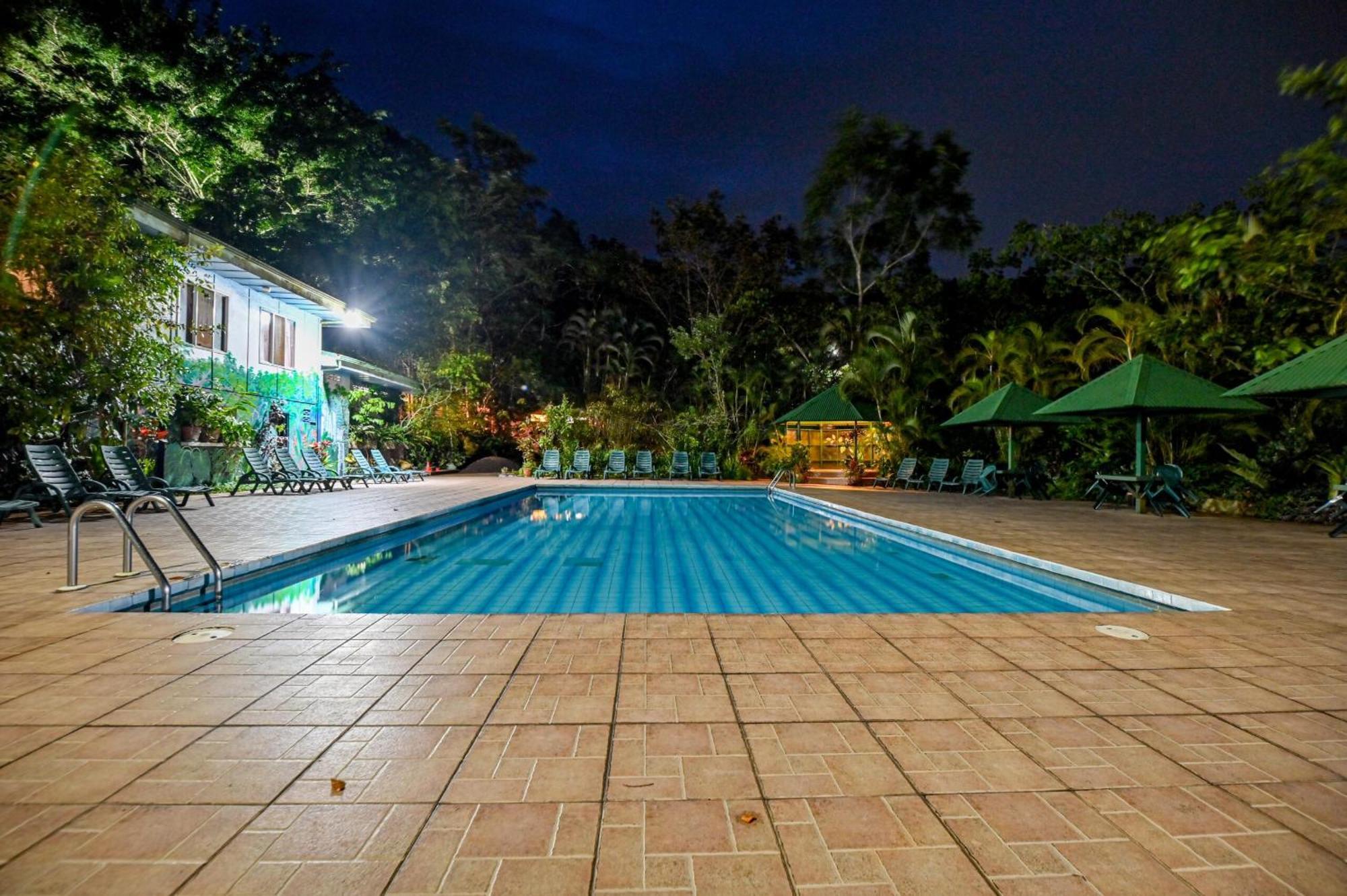 Lands In Love Hotel And Resort Colonia Palmarena Экстерьер фото
